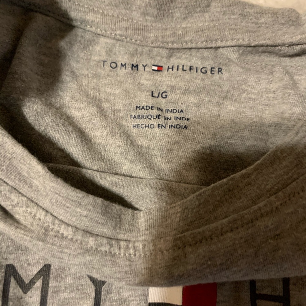t-shirt - Picture 3 of 3